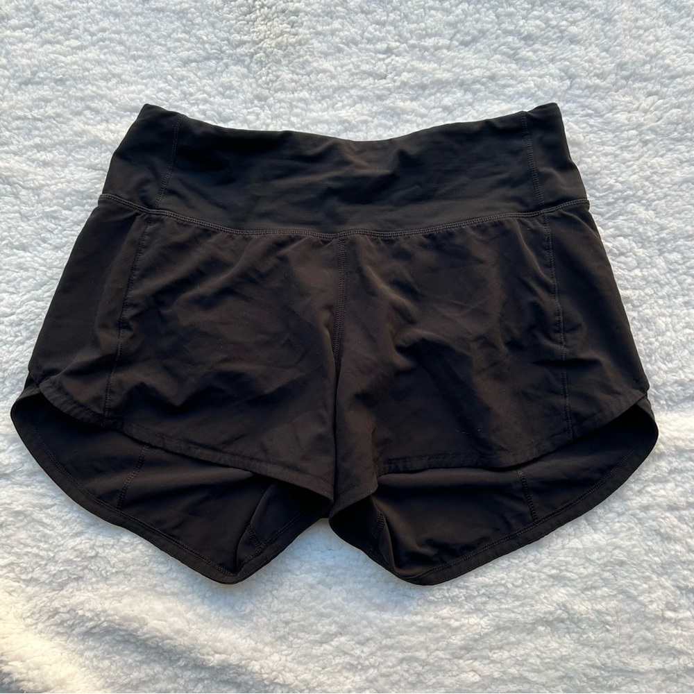 Lululemon black shorts size 4